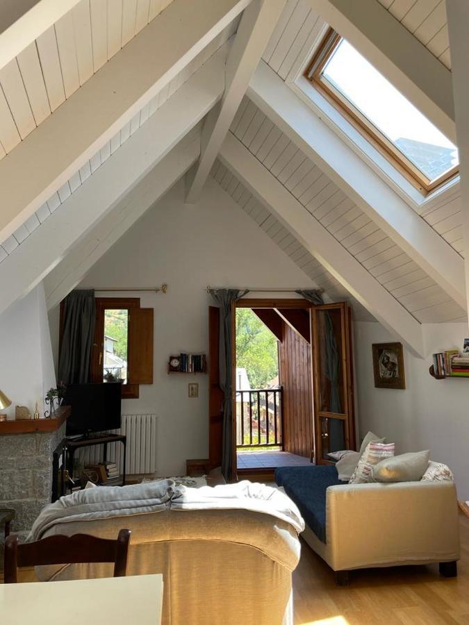 Apartamento Pico De Alba Benasque Exteriör bild